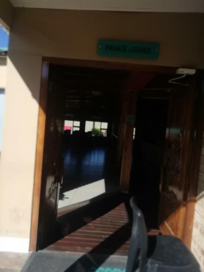 Hemmingways Bed & Breakfast Кинг Уилиямс Таун Екстериор снимка